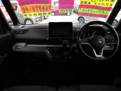 三菱 デリカミニ