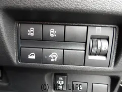 三菱 デリカミニ