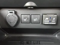 ダイハツ ロッキー