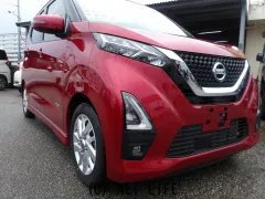 日産 デイズ
