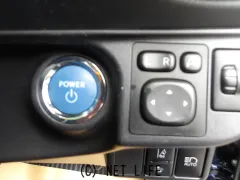 トヨタ アクア