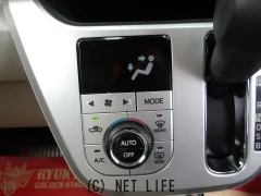 ダイハツ キャスト