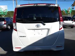 トヨタ ルーミー