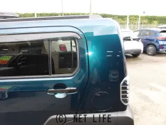 ダイハツ タフト
