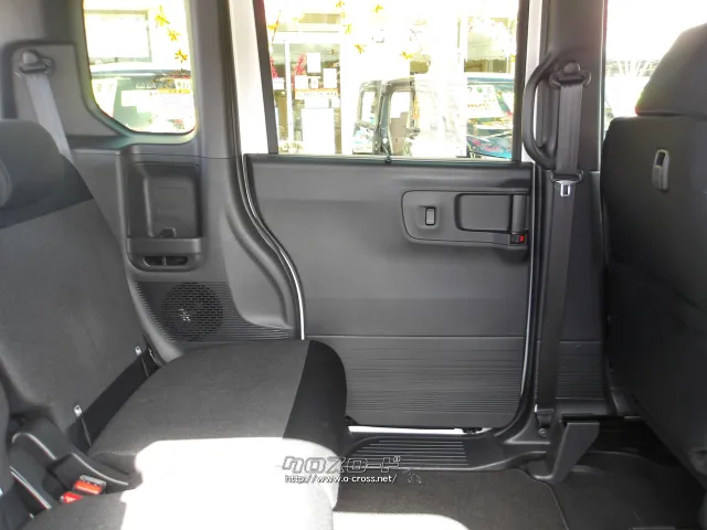 ホンダ N-BOX