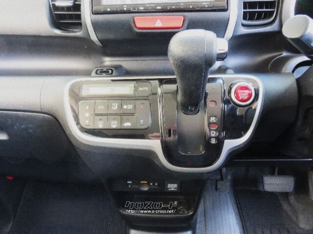 インパネシフト☆オートエアコン☆プッシュスタート☆ ホンダ N-BOX