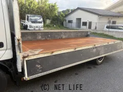 日野自動車 デュトロ