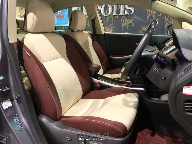 ホールド性と快適性を兼ね備えたフロントシート トヨタ SAI