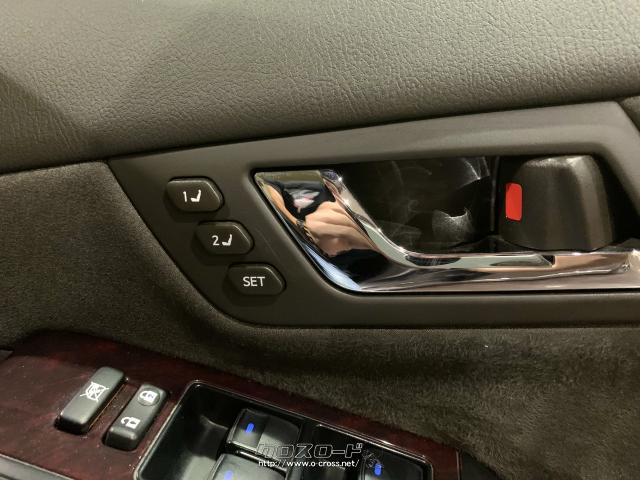 運転席シートメモリー付き トヨタ SAI