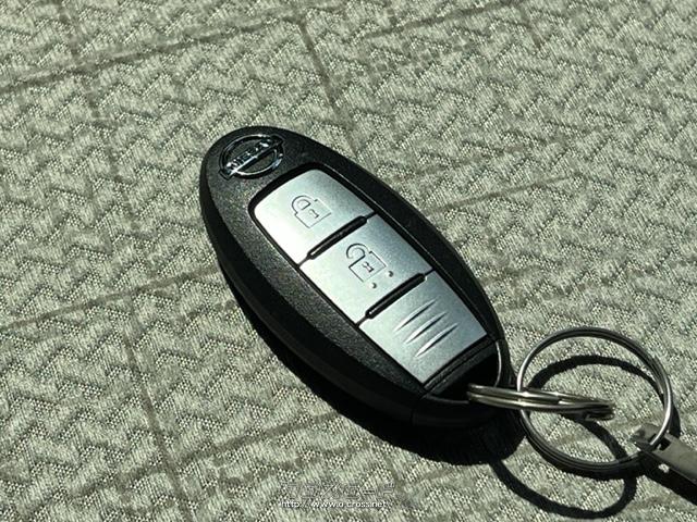 スマートキーなので、カバンに鍵をいれたままでもエンジン始動出来ます!!! 日産 デイズ