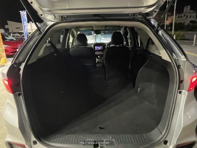 シートを倒せば急な大荷物にも対応が可能でございます。 ホンダ シャトル