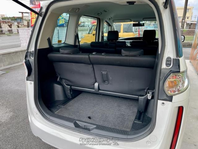 荷室スペースはとても広いです マツダ ビアンテ