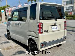 トヨタ ピクシスメガ