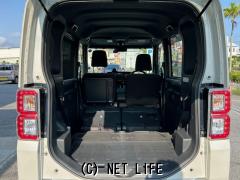 トヨタ ピクシスメガ