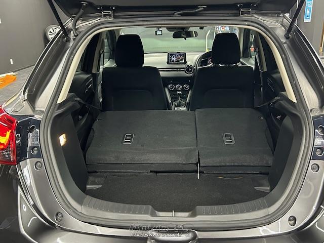シートを倒せば荷室も広々使えます マツダ デミオ