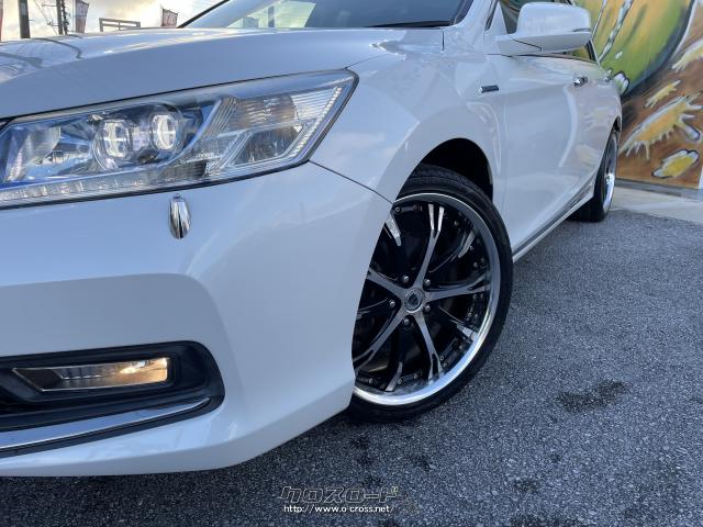 JC08モード燃費 30.0km/リットル ホンダ アコードハイブリッド