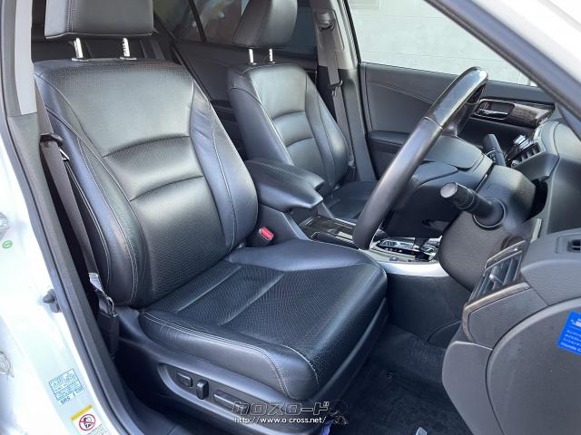 シートが電動なので座高調整も楽々 ホンダ アコードハイブリッド