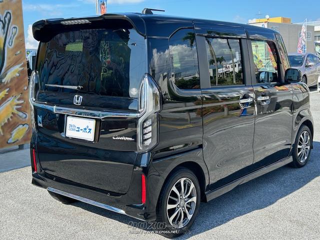 日本の家族のしあわせのために」をコンセプトに、ファミリーカーの新たなスタンダードとなることを目指して、プラットフォーム、パワートレインを新たに開発。 ホンダ N-BOX