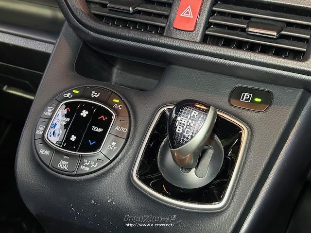 シフトノブ回り トヨタ ヴォクシー