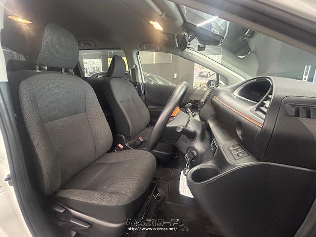 座高調整ができますので様々な方に運転しやすい設計。 トヨタ シエンタ