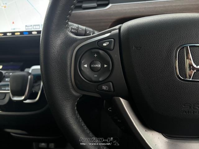 ハンドルを握ったままオーディオ操作も出来ます。 ホンダ フリードハイブリッド