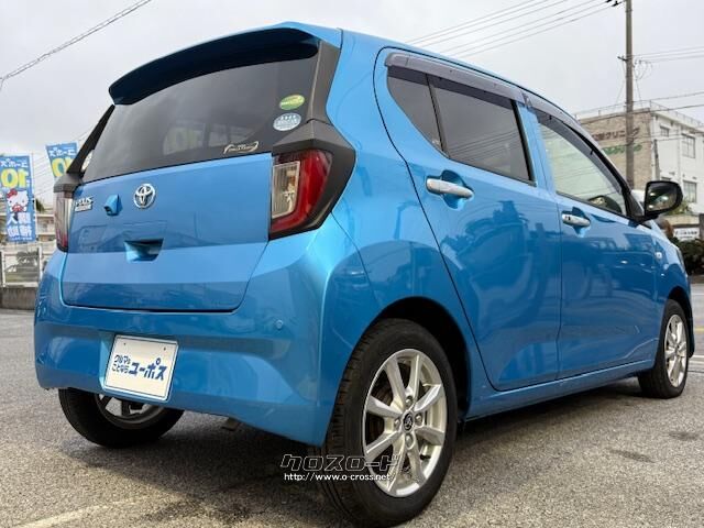 荷室のデッキボード表皮にポリ塩化ビニルを採用した「ビジネスデッキボード」を標準装 トヨタ ピクシスエポック