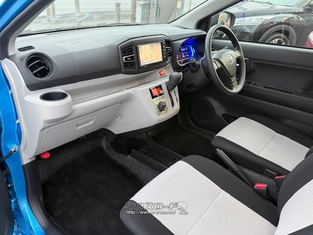 ゆったりと座れる空間 トヨタ ピクシスエポック