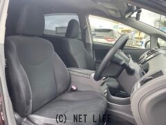 トヨタ プリウスα