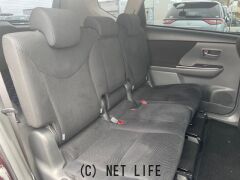 トヨタ プリウスα