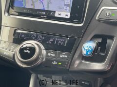 トヨタ プリウスα