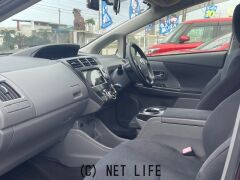 トヨタ プリウスα