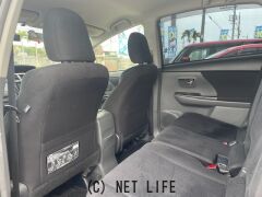 トヨタ プリウスα