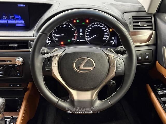 全モデルにシーンに応じて走行モードを選択できる「ドライブモード」を採用。 レクサス GS