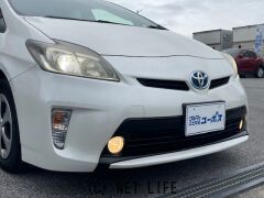 トヨタ プリウス