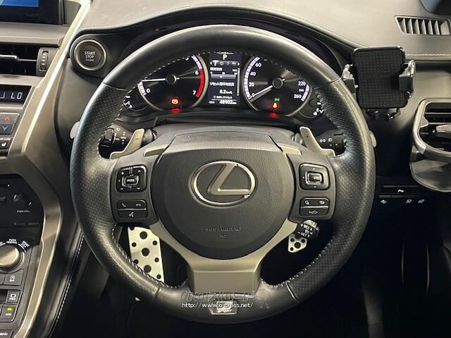 常に触る部分ですので、しっかりとチェックしたいですね。 レクサス NX