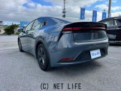 トヨタ プリウス