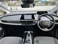 トヨタ プリウス