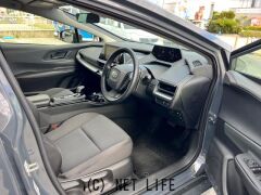 トヨタ プリウス