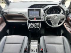 トヨタ エスクァイア