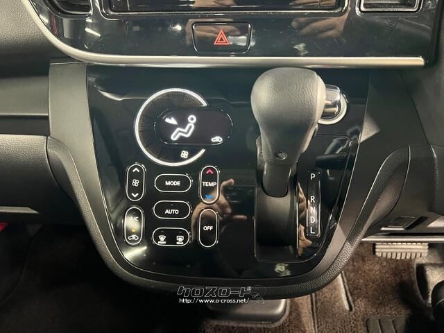 操作のしやすさが肝になってきます。ぜひ一度体感してください。 日産 デイズルークス