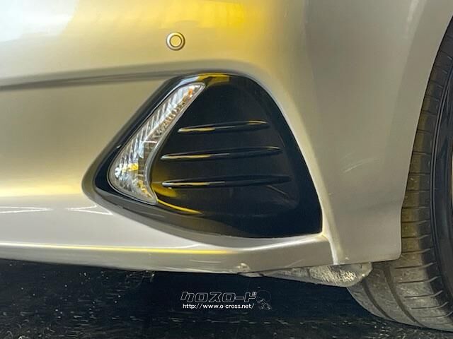 自社整備工場・板金工場を備え、車検から事故の修理まで対応致します。 トヨタ SAI