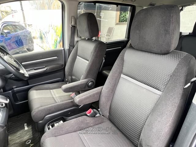 保証でカバーする範囲は業界最高水準の最大318項目・走行距離無制限。 ホンダ ステップワゴン