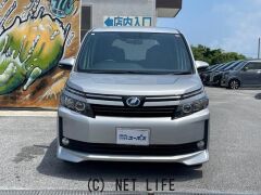 トヨタ ヴォクシー