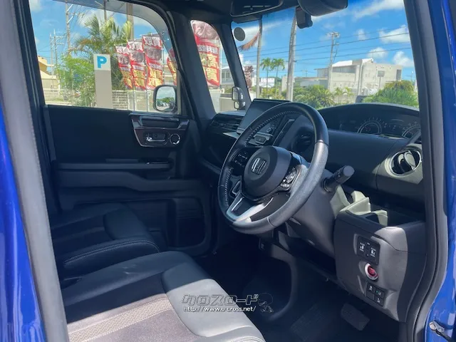 「お問合せはユーポス豊見城店まで/098-996-3107へ!お待ちしております ホンダ N-BOX