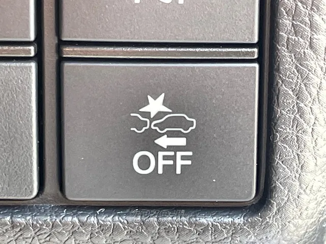 「お問合せはユーポス豊見城店まで/098-996-3107へ!お待ちしております ホンダ N-BOX