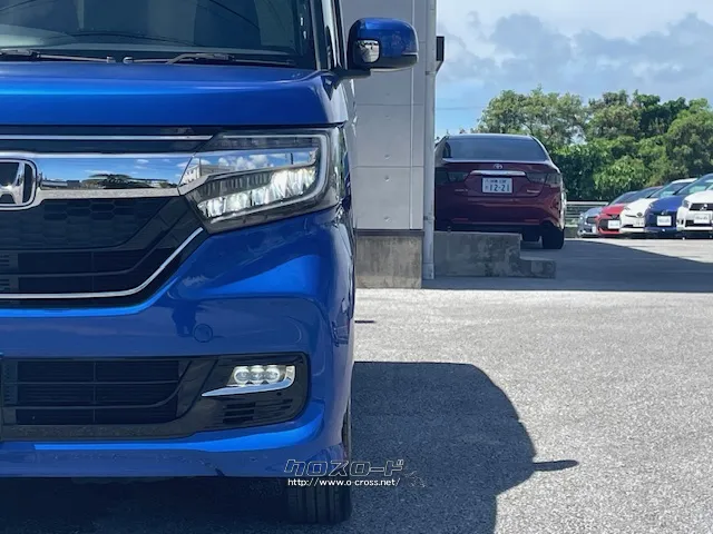 「お問合せはユーポス豊見城店まで/098-996-3107へ!お待ちしております ホンダ N-BOX