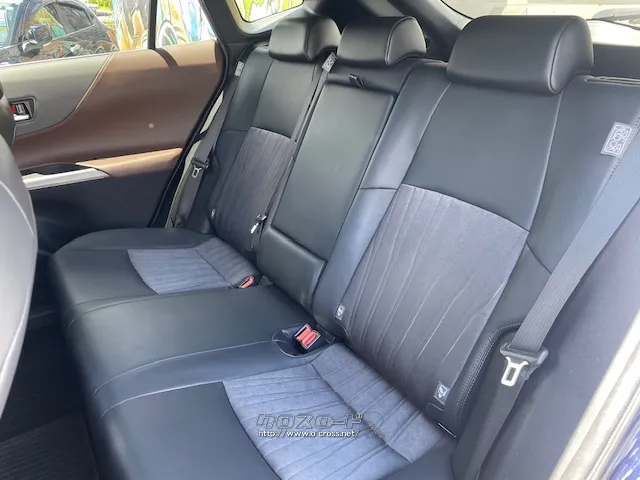 インストルメントパネルとの組み合わせが「大らかな逞しさ」を演出しその個性を強調 トヨタ ハリアー