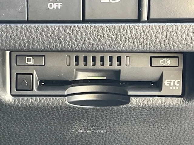 ETC車載器で高速道路もスイスイ通過できます トヨタ ハリアー