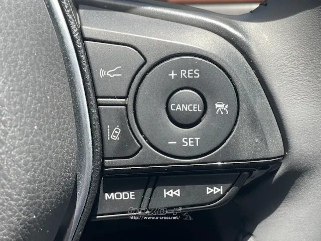 「お問合せはユーポス豊見城店まで/098-996-3107へ!お待ちしております トヨタ ハリアー