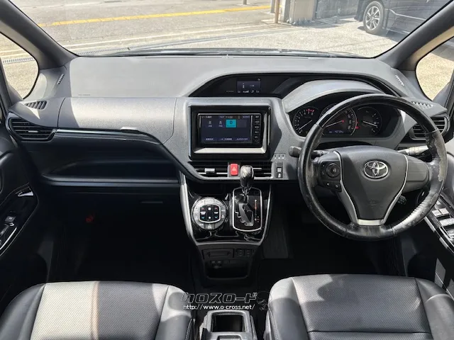 ワンランク上の高級感を付与した、新上級コンパクトキャブワゴン「エスクァイア」 トヨタ エスクァイア